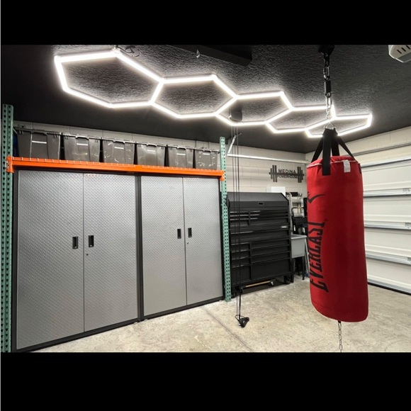 LED Hexagon Garage Lights - Picture 10 of 16